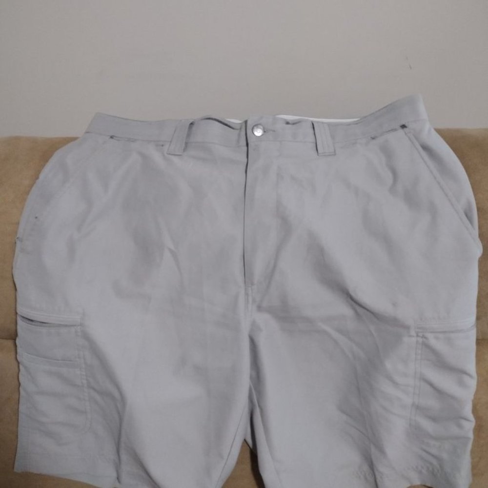 Callaway Mens Golf Shorts 34